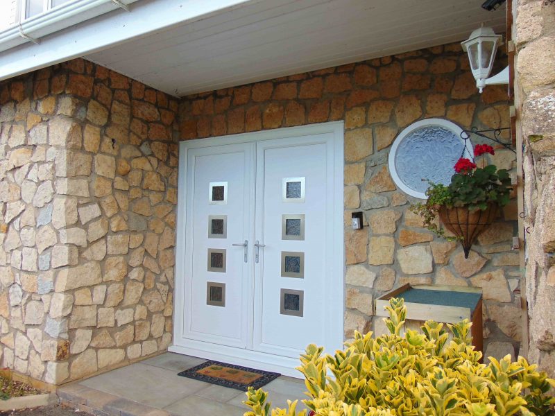 Entrance Double Doors in Lincoln