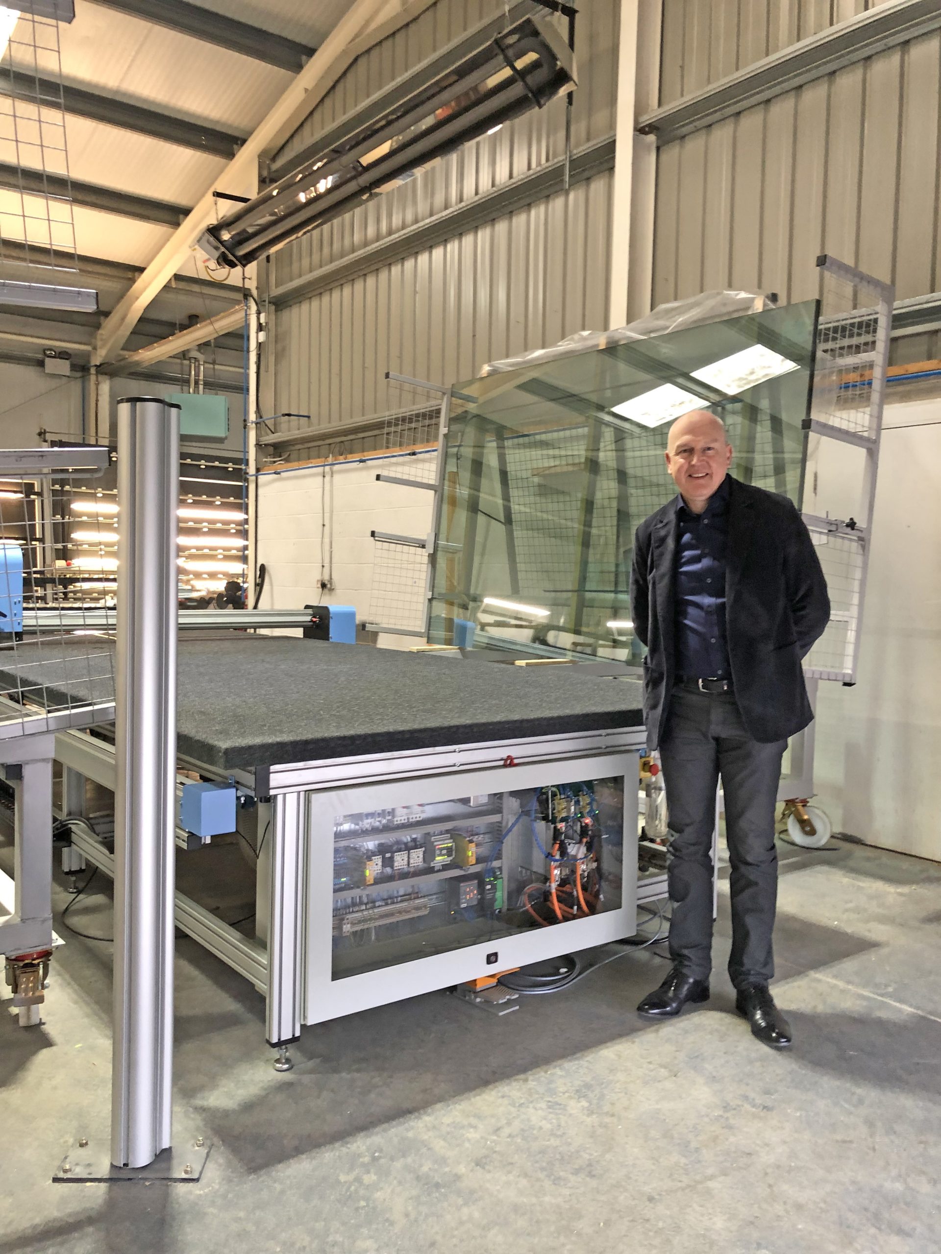 Tradeglaze Continues to Invest for Growth With New Glass Cutting