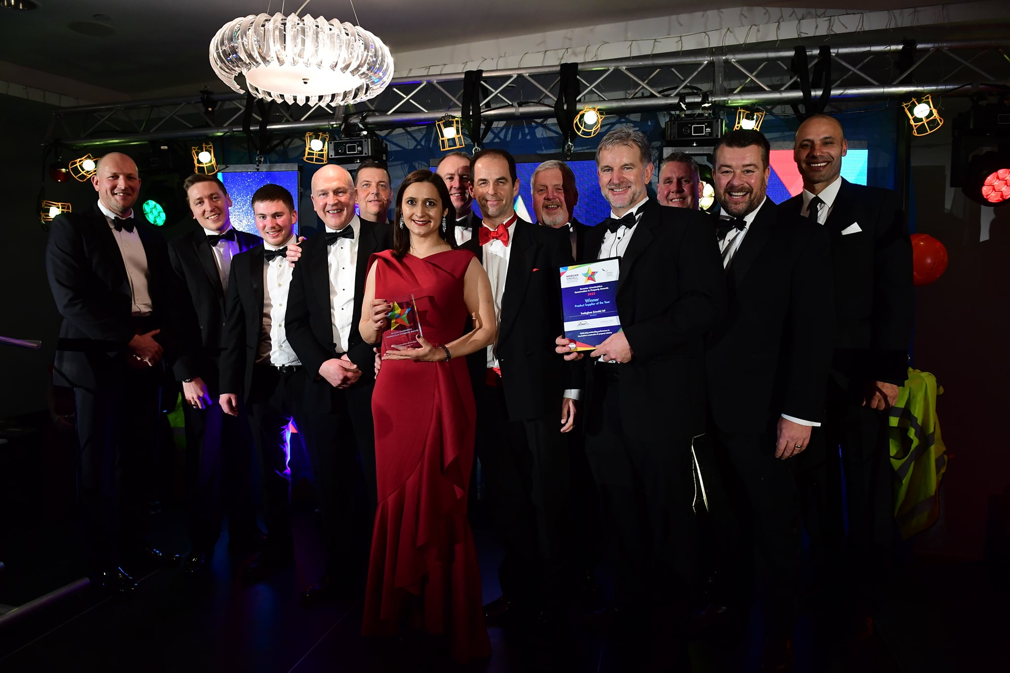 NEWS RELEASE: Tradeglaze scoops prestigious Product Supplier of the Year award