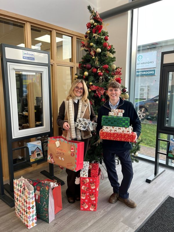 Tradeglaze Christmas Gift Drive, Sophie Wetherall and Matthew Wetherall